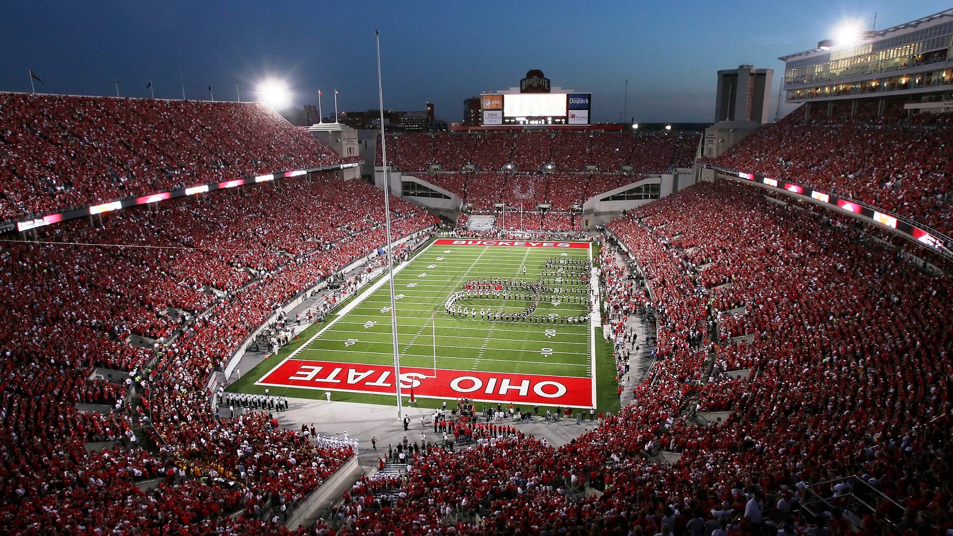 青少年“筑梦未来”系列公益篮球赛在哈尔滨热火朝天，弘扬青春正能量